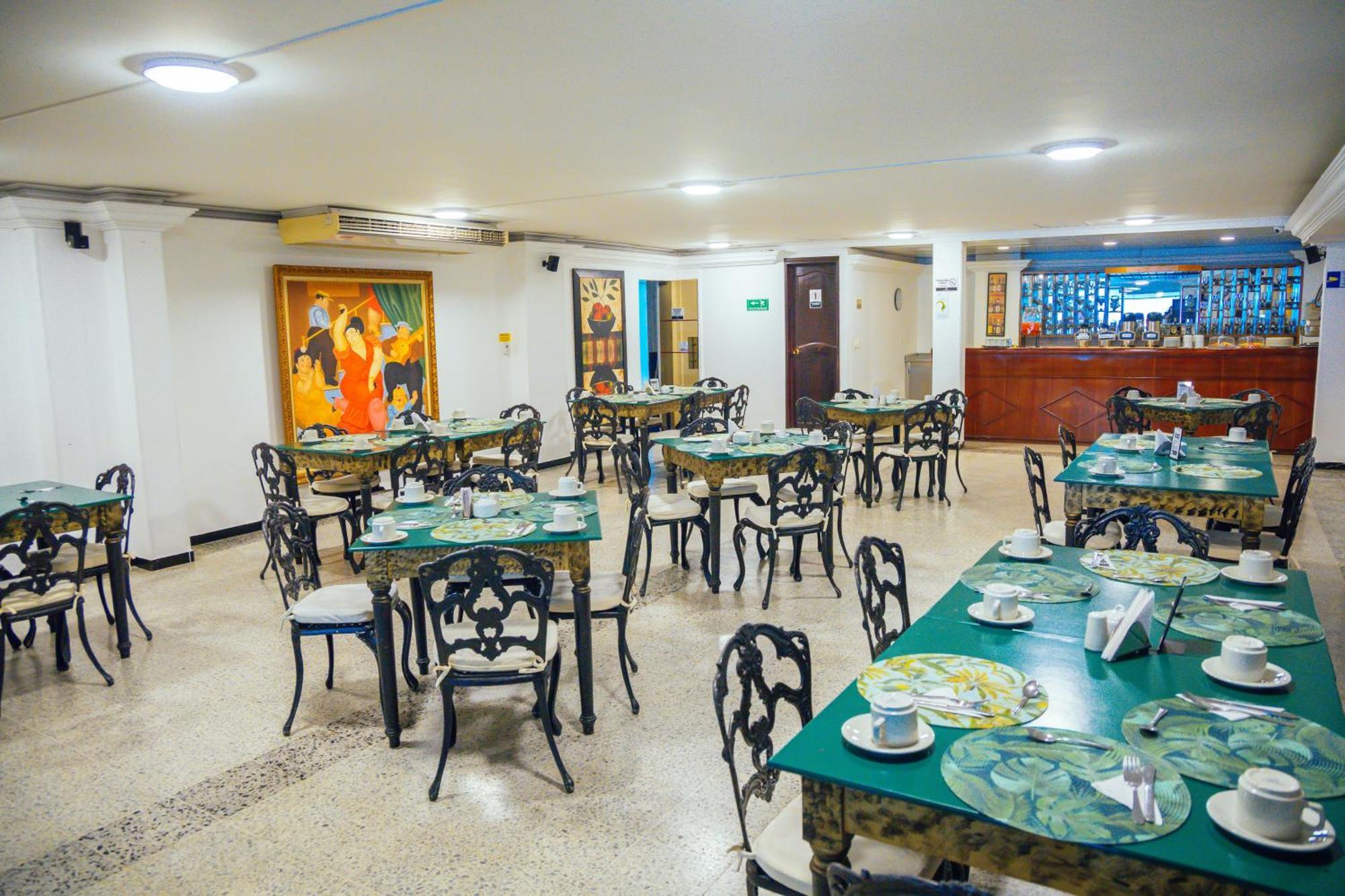 Tama Hotel Granada Real Кали Экстерьер фото